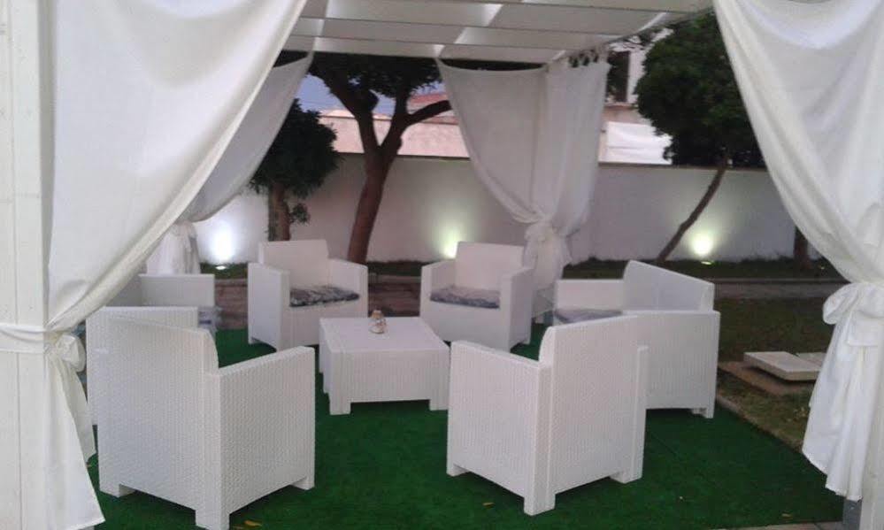 Oasis Park Hotel Torre dell'Orso Exterior foto